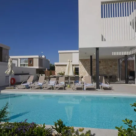 Villa Kube Kb2 *